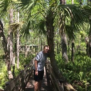 Meet your Posher, Tom